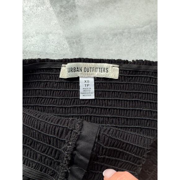 UO Ava Smocked Tube Top - Picture 3 of 4